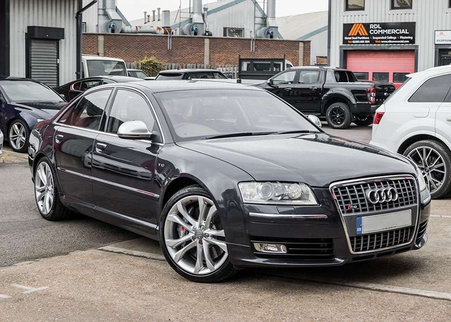 Audi s8 car with untinted windows from front