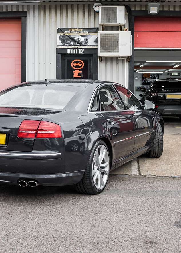 Audi s8 car with untinted windows from back