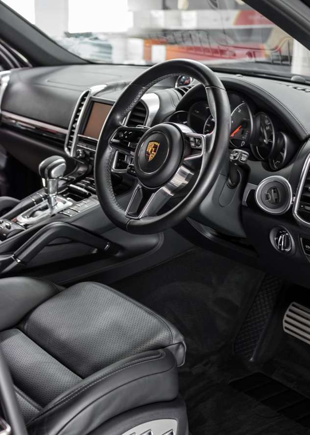 Porsche Cayenne image