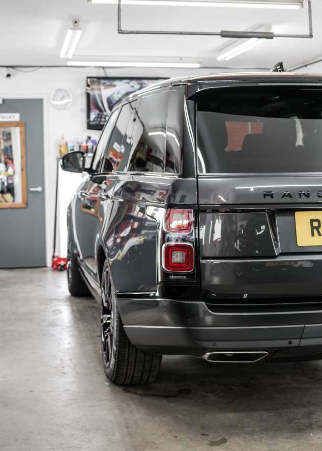Range Rover Vogue image